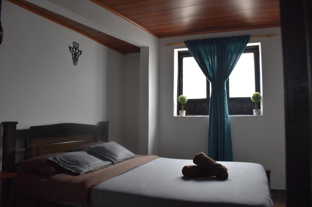 Celavi Hostel มอนกี ภายนอก รูปภาพ